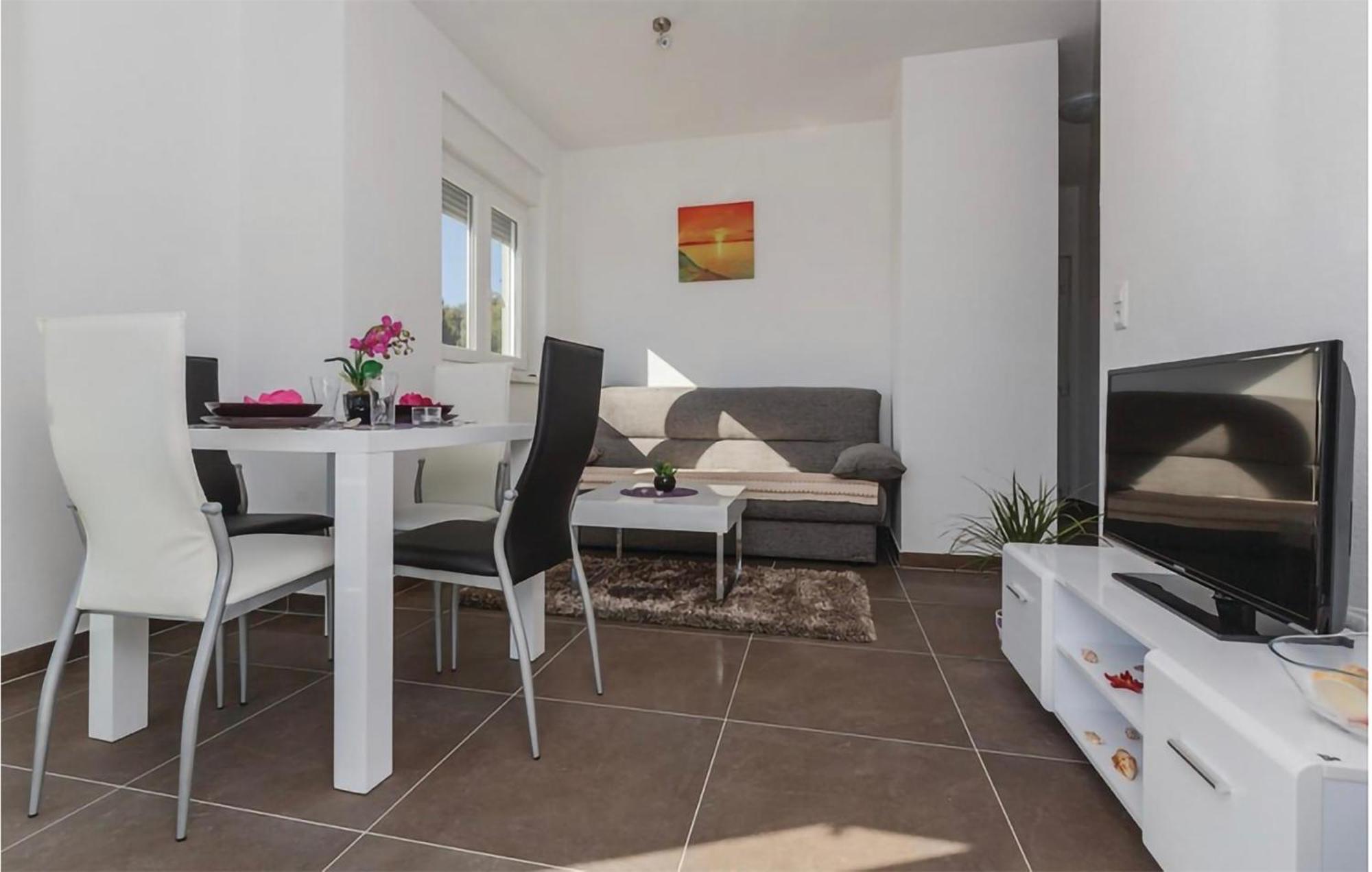 Amazing Apartment In Saldun With Wifi Trogir Exteriér fotografie